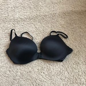 Victoria Secret Push up bra 34C